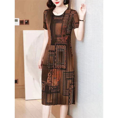 Fashionable Pleated Dress